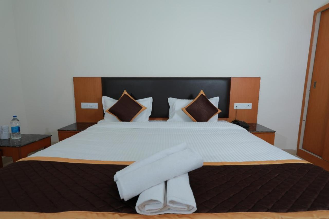 Hotel Ashok Palace Karūr Extérieur photo