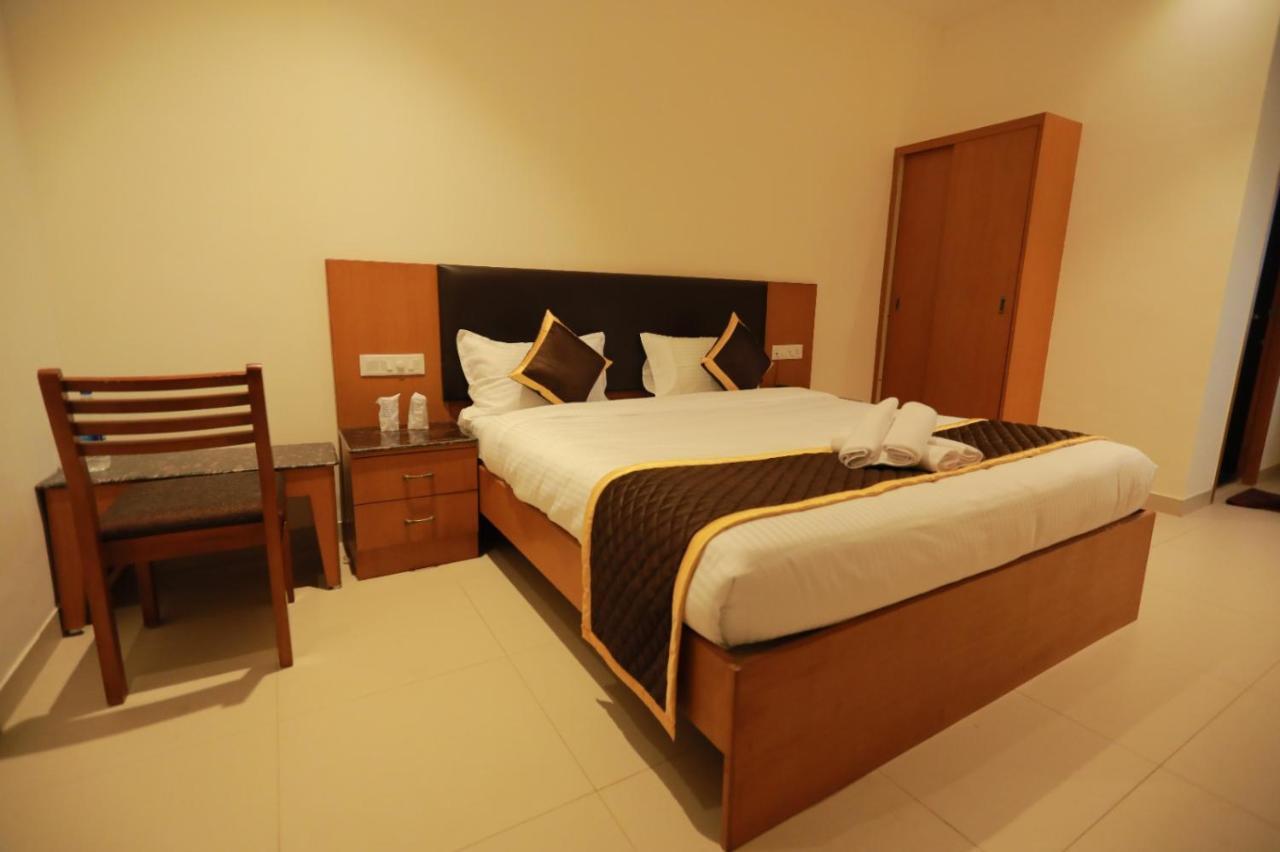 Hotel Ashok Palace Karūr Extérieur photo